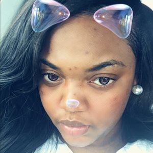 Meet your Posher, Niesha